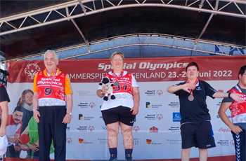 Mandl Theresia holt Gold bei den Special Olympics